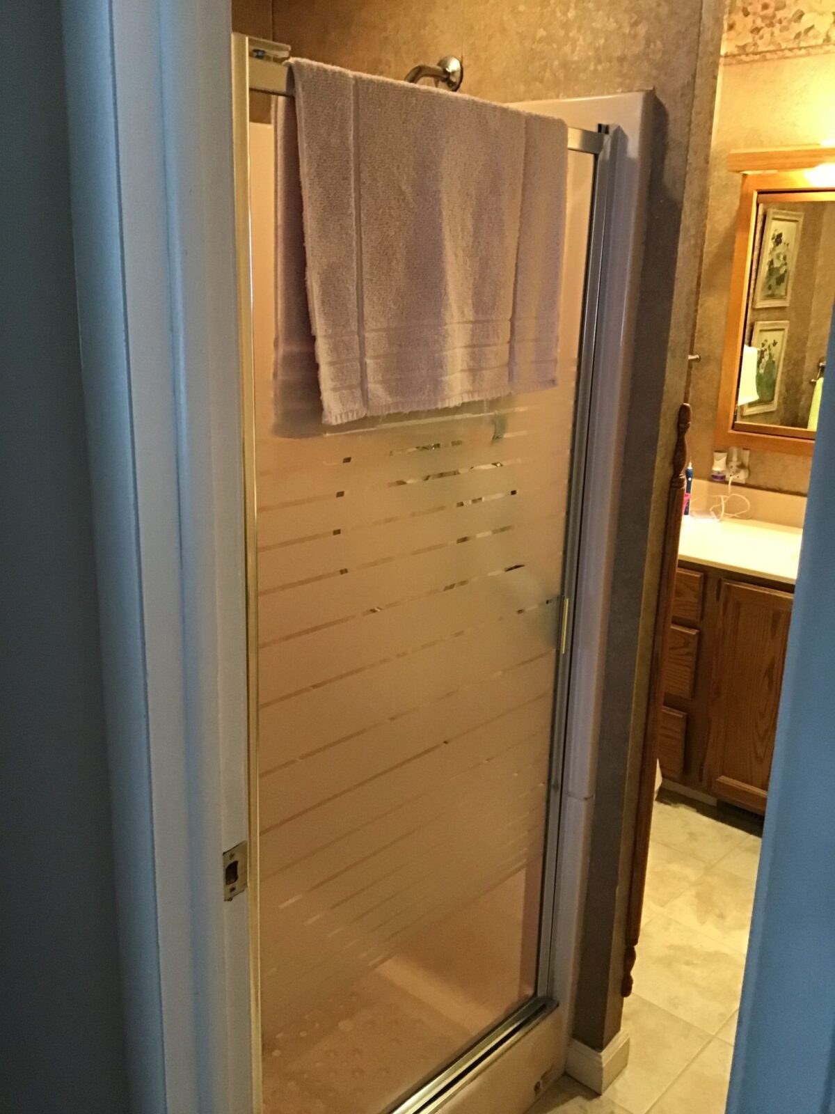 Small Space Shower Window