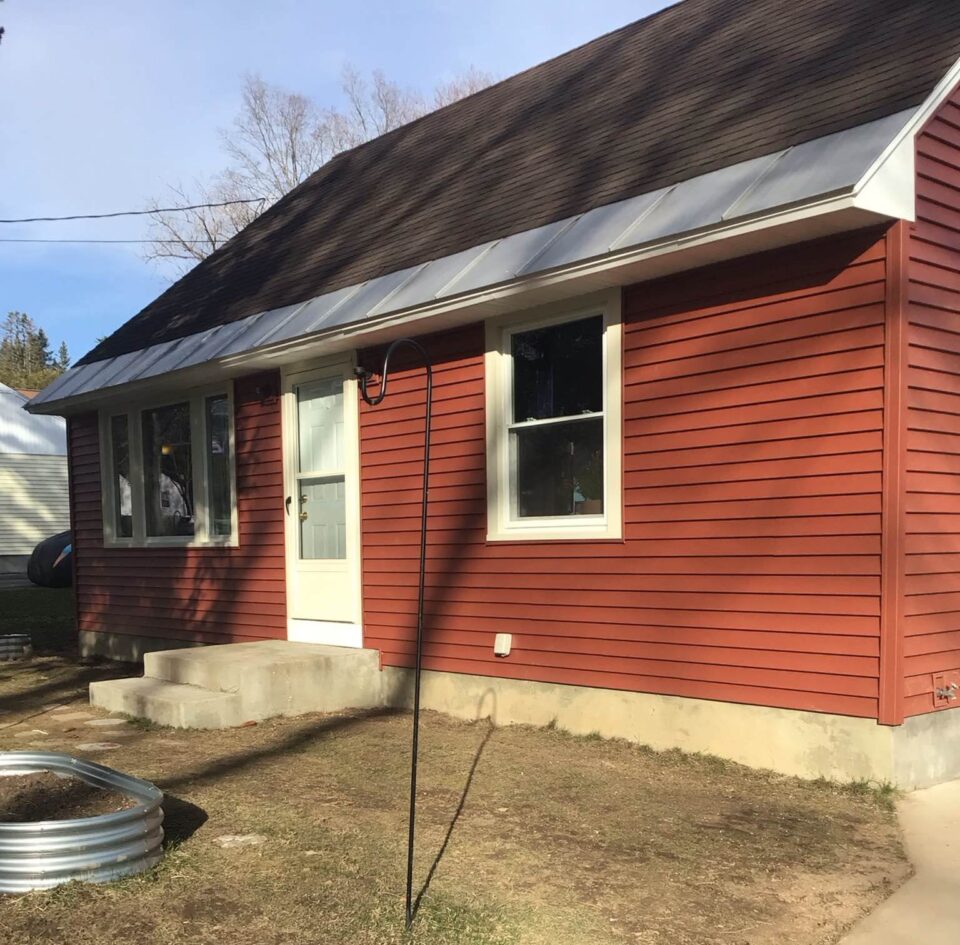 monogram-siding-storm-door