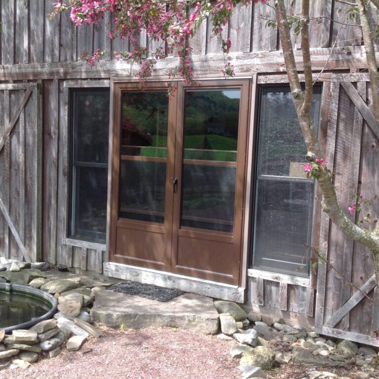 Harrington storm door